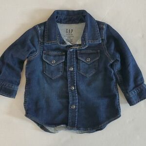 Gap denim button up top